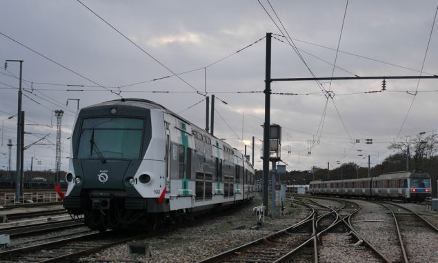 acheres-garage-sncf-trains-4